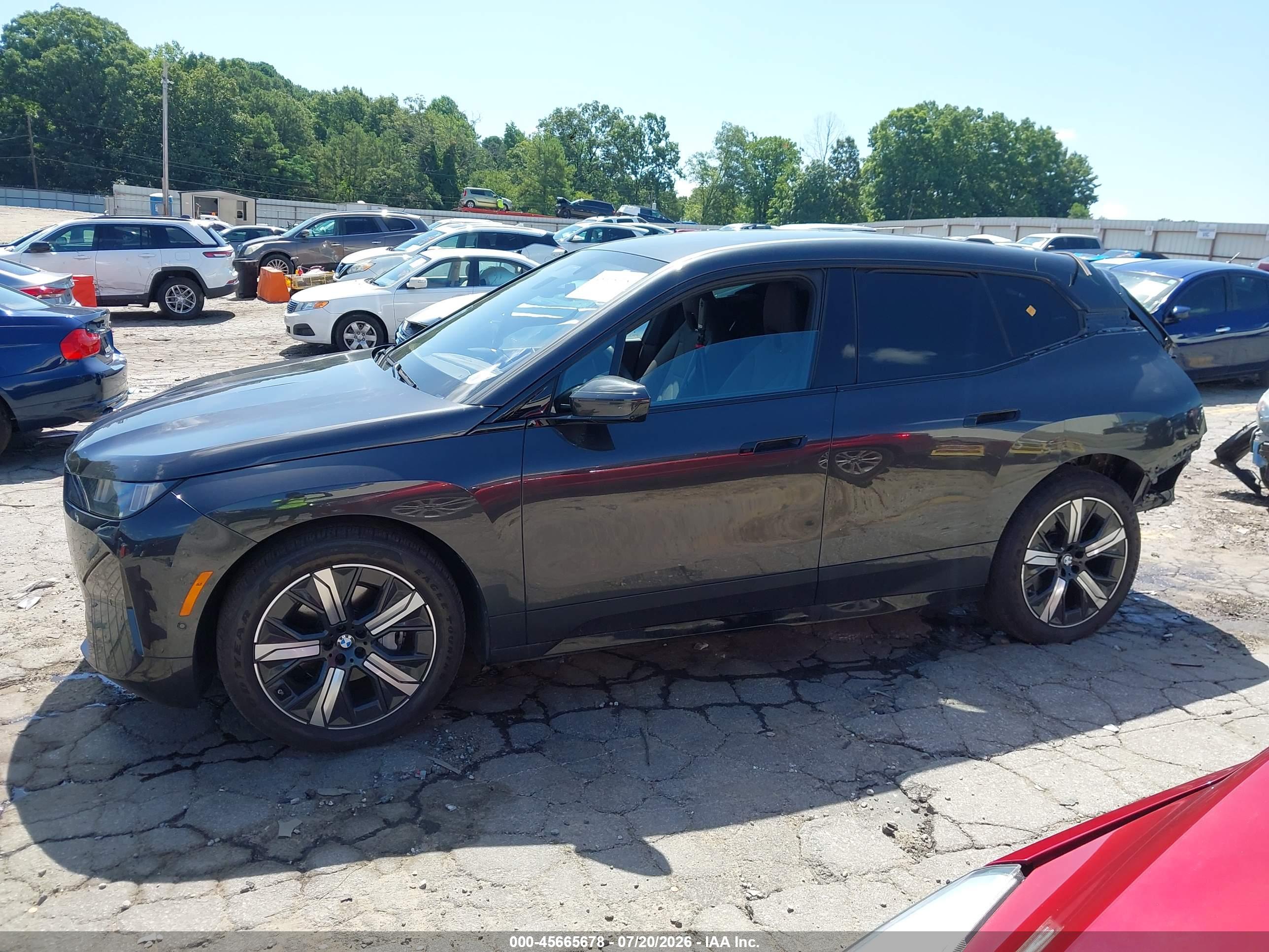 2026 BMW IX XDRIVE45