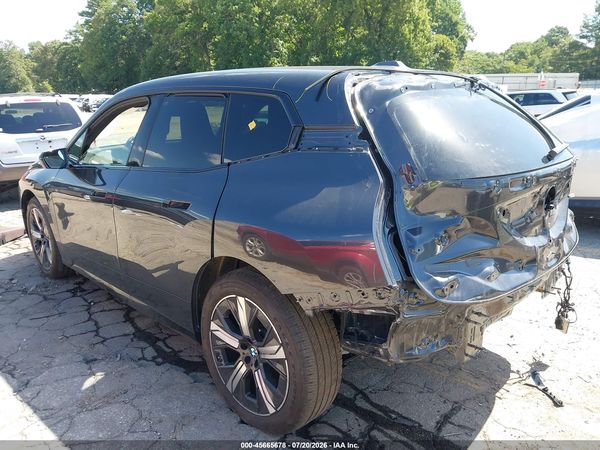 2026 BMW IX XDRIVE45