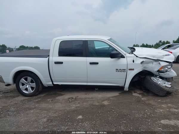 2018 RAM 1500 SLT