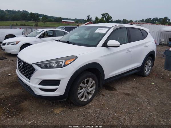 2020 HYUNDAI TUCSON SE