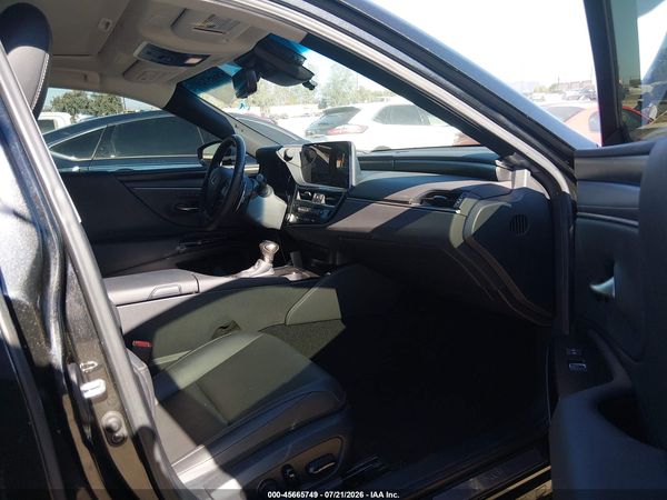 2025 LEXUS ES 300H 300h Premium