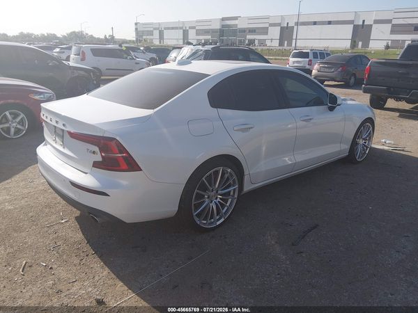 2019 VOLVO S60 T6 MOMENTUM