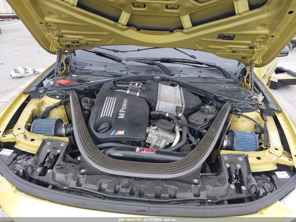 2015 BMW M4