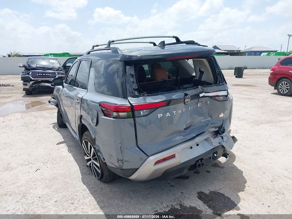 2025 NISSAN PATHFINDER PLATINUM FWD — I3