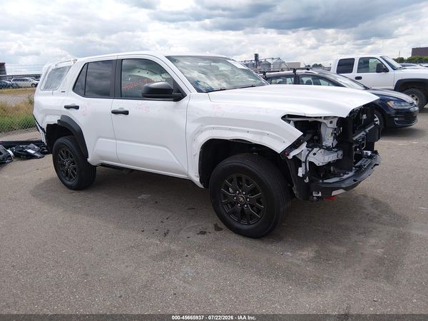 2025 TOYOTA 4RUNNER SR5