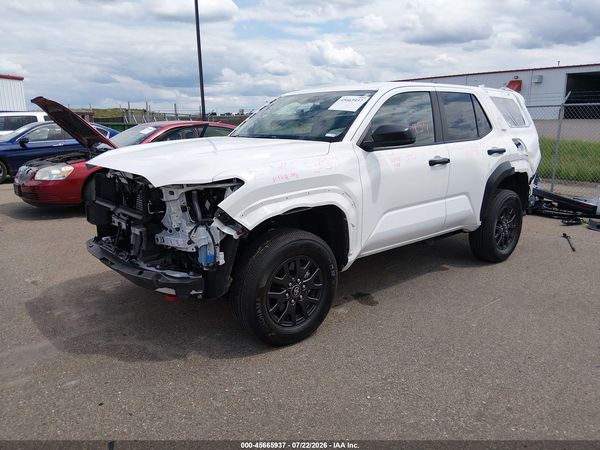 2025 TOYOTA 4RUNNER SR5
