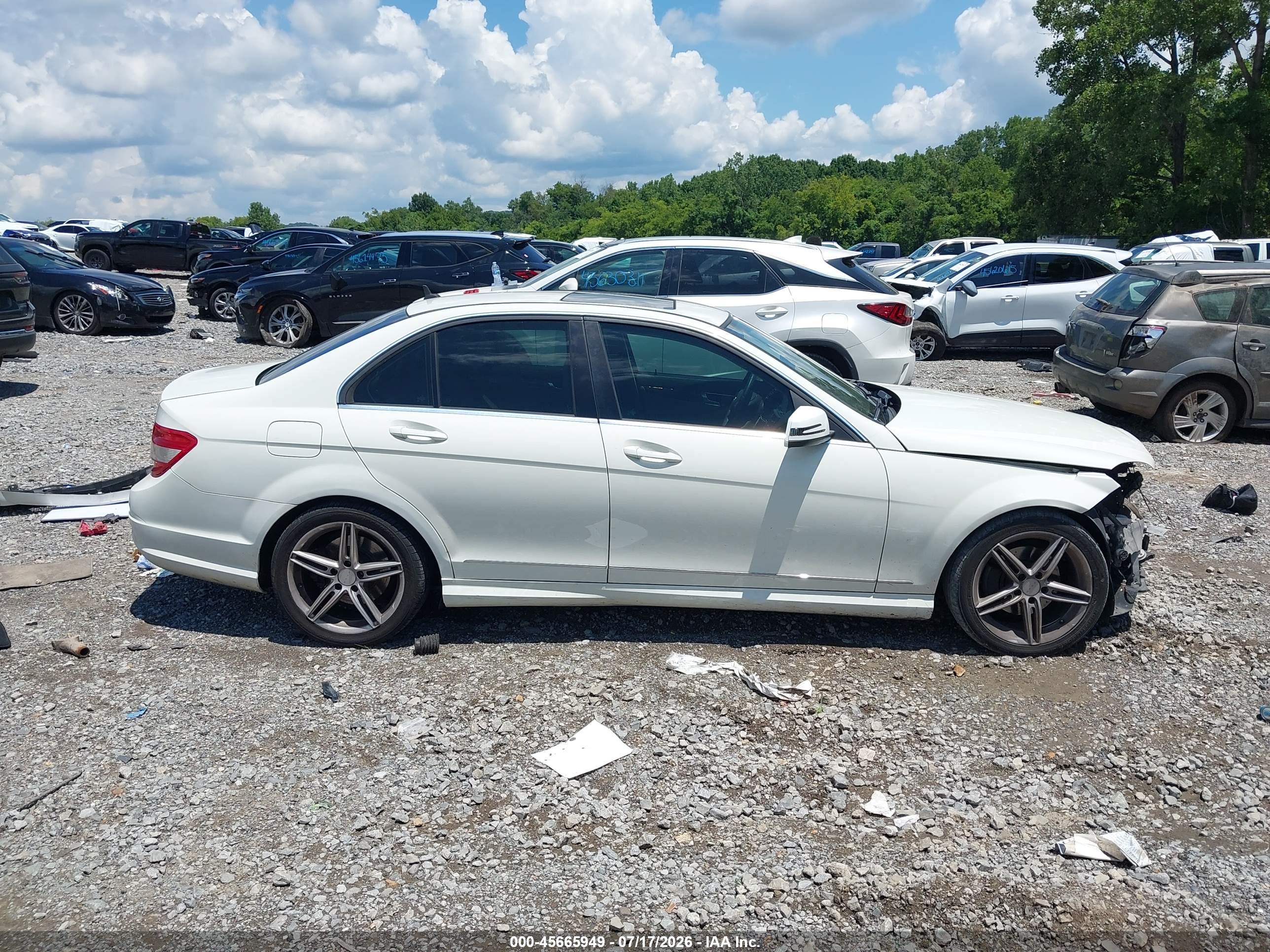 2010 MERCEDES-BENZ C 300 C300