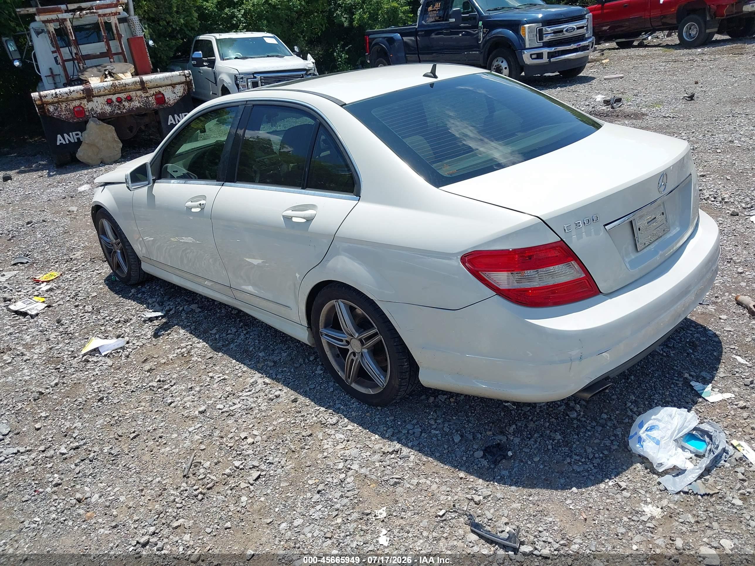 2010 MERCEDES-BENZ C 300 C300