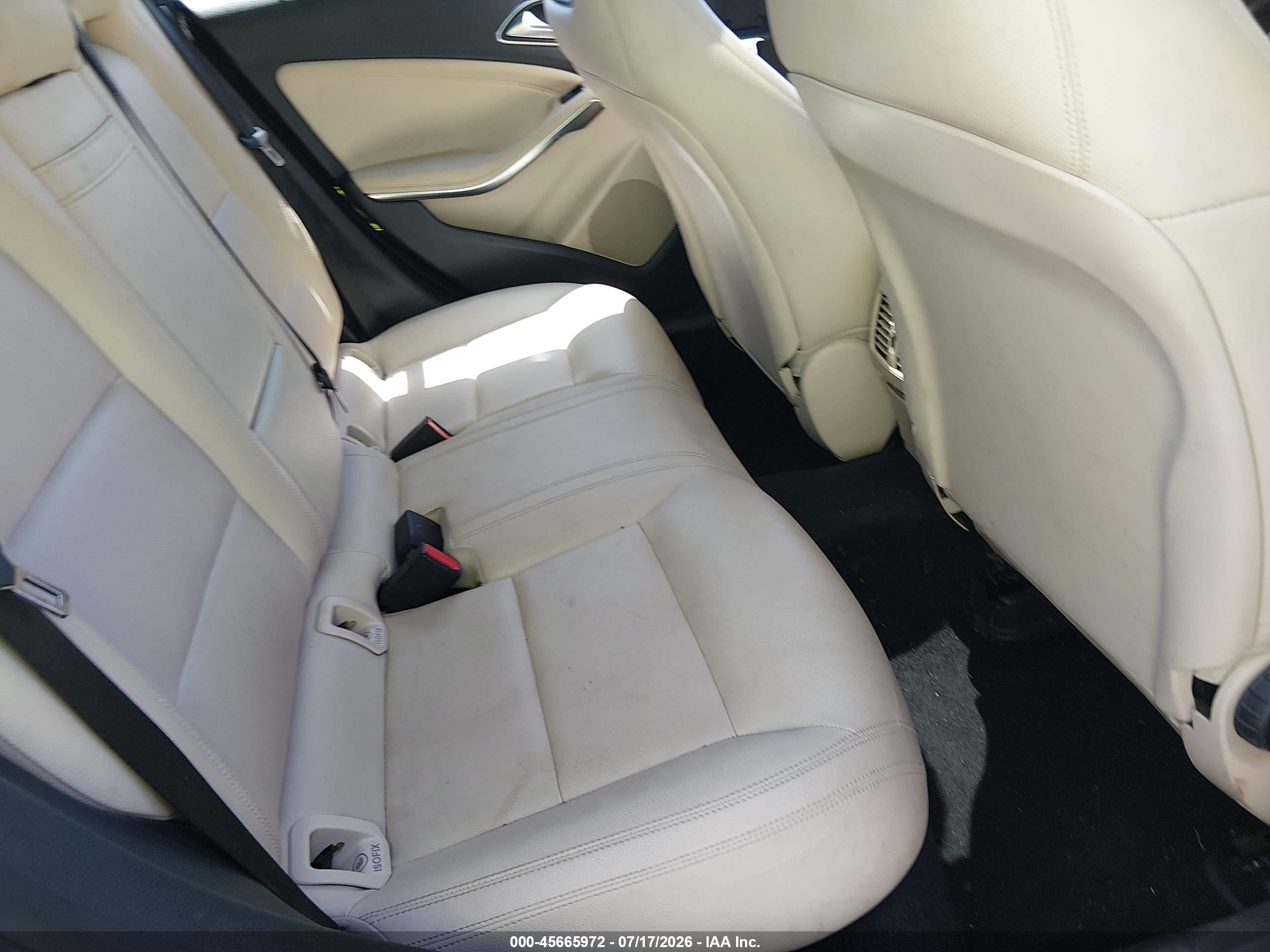 2016 MERCEDES-BENZ CLA 250 4MATIC