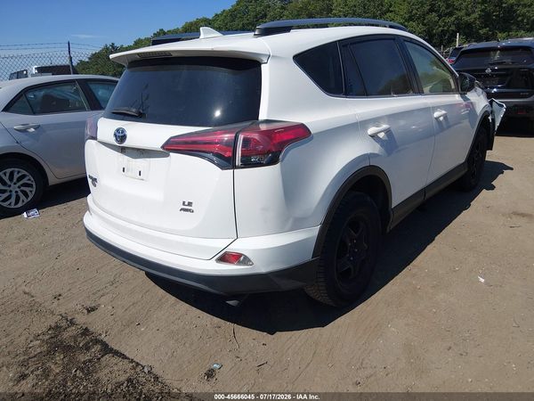 2018 TOYOTA RAV4 LE