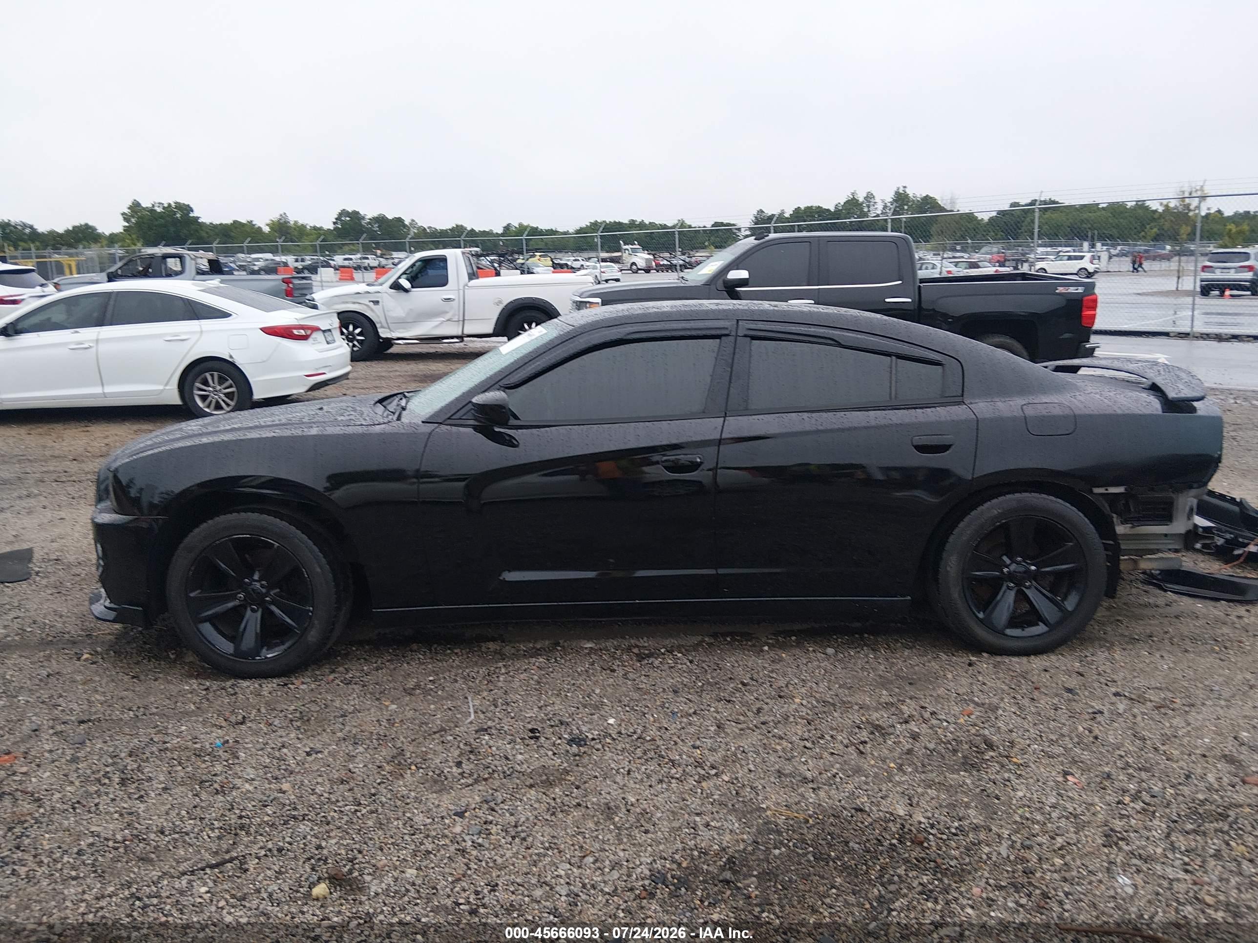 2014 DODGE CHARGER SE