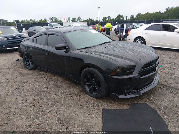 2014 DODGE CHARGER SE