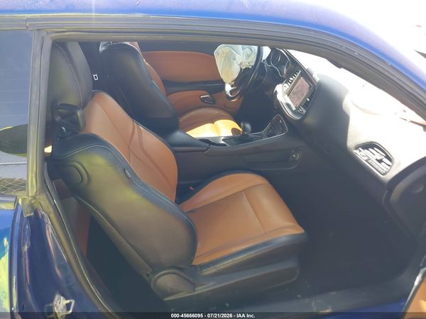 2019 DODGE CHALLENGER SXT