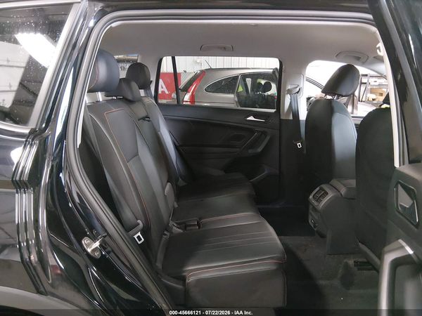 2024 VOLKSWAGEN TIGUAN 2.0T WOLFSBURG EDITION — I8