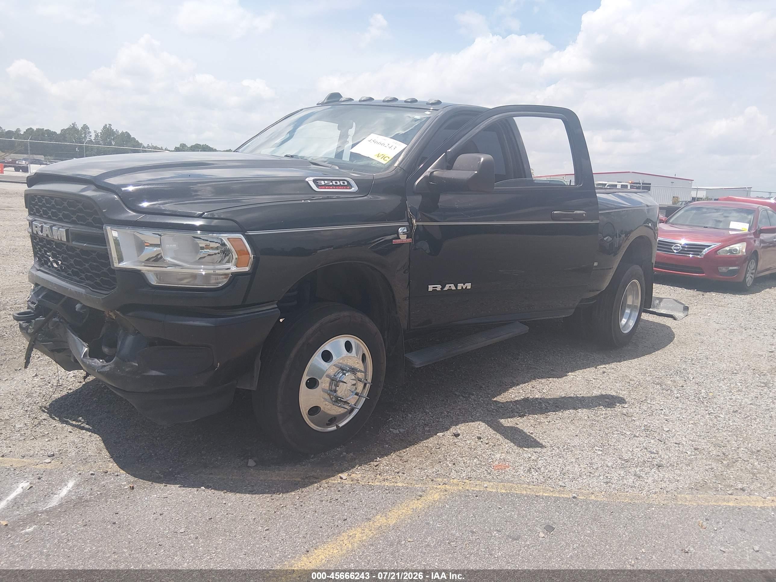 2021 RAM 3500 TRADESMAN  4X4 8' BOX