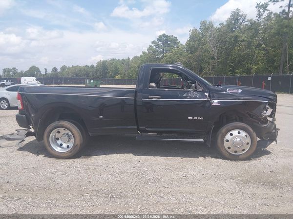 2021 RAM 3500 TRADESMAN  4X4 8' BOX