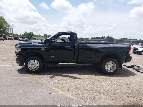 2021 RAM 3500 TRADESMAN  4X4 8' BOX