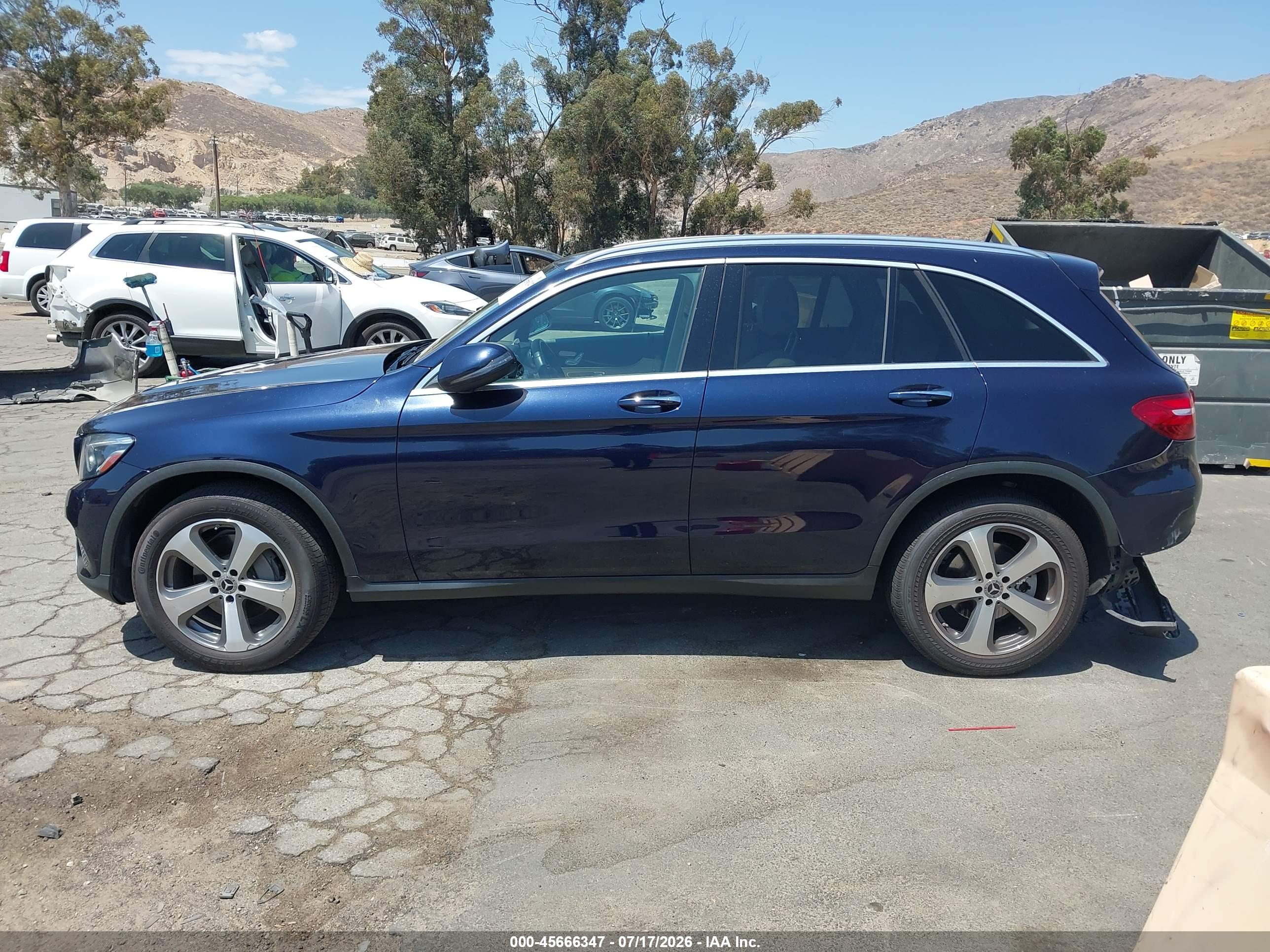 2019 MERCEDES-BENZ GLC 300 GLC300