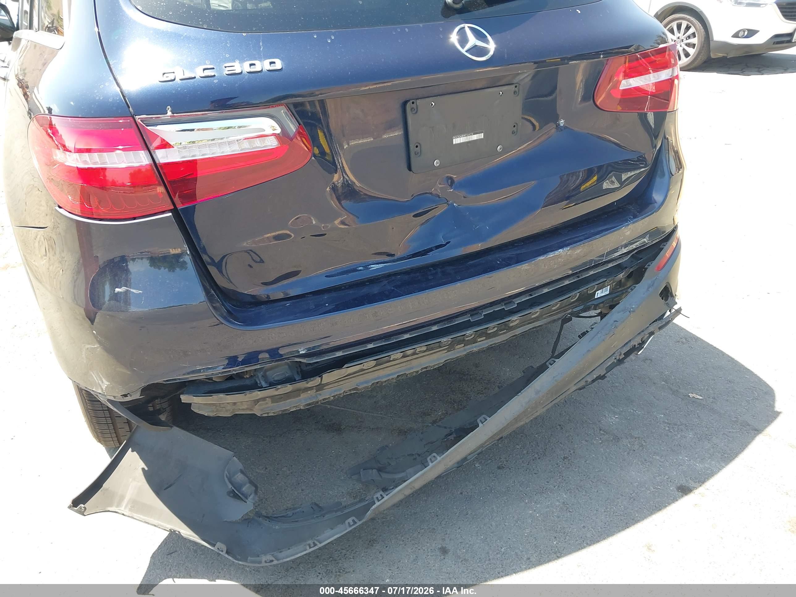 2019 MERCEDES-BENZ GLC 300 GLC300