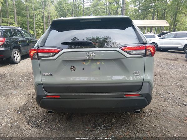 2019 TOYOTA RAV4 XLE