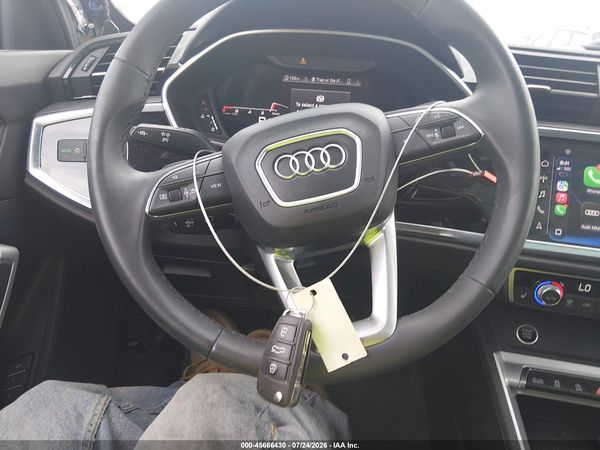 2024 AUDI Q3