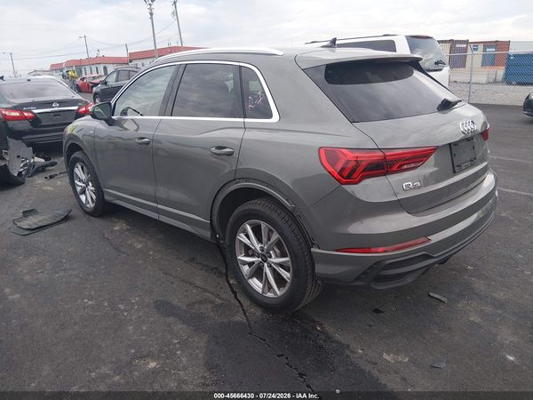 2024 AUDI Q3