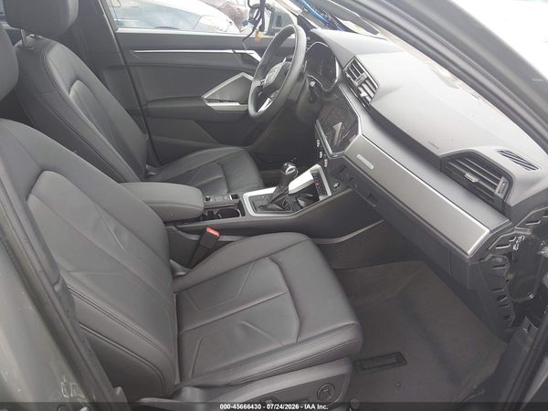 2024 AUDI Q3