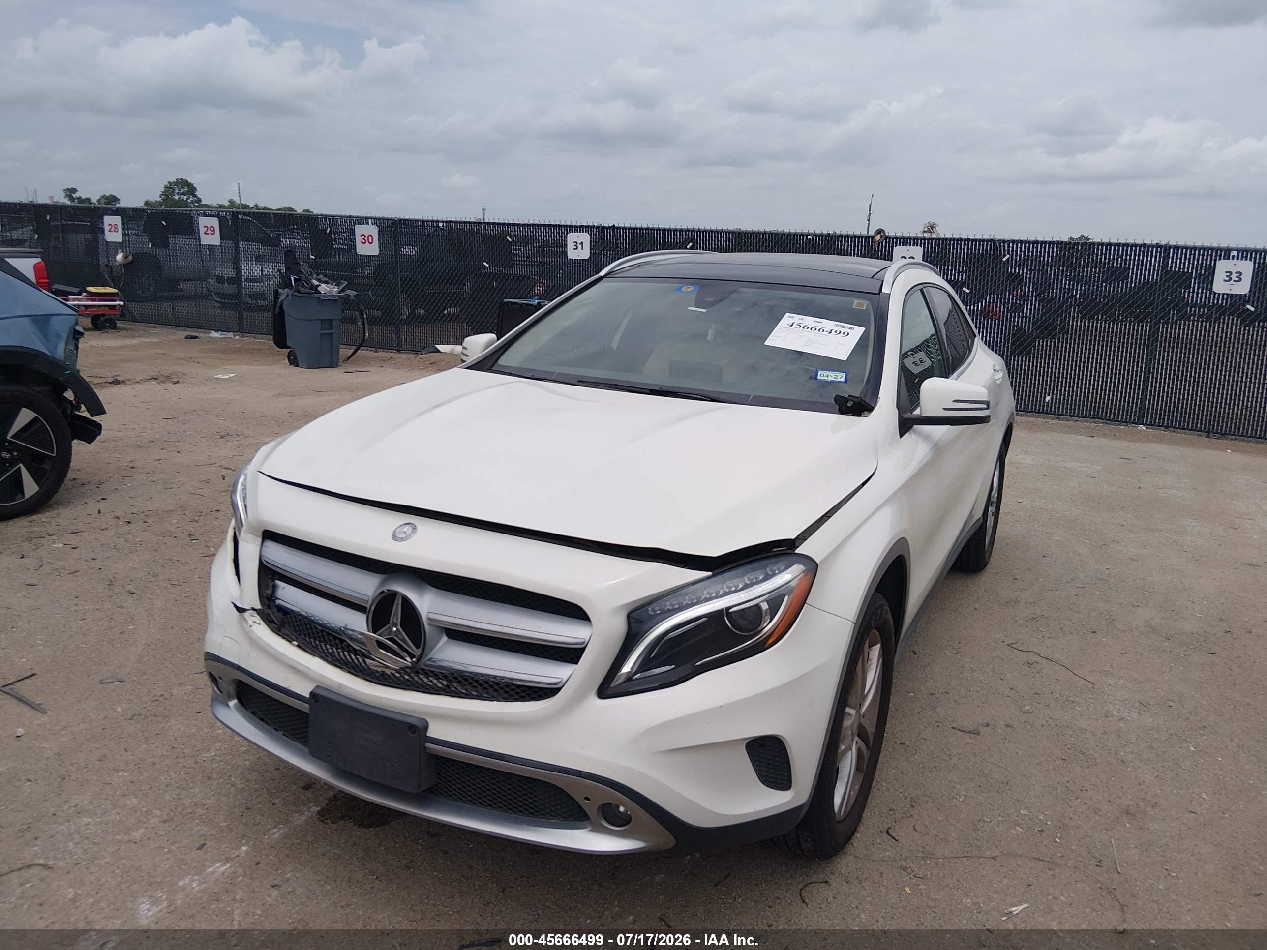 2016 MERCEDES-BENZ GLA 250 GLA250