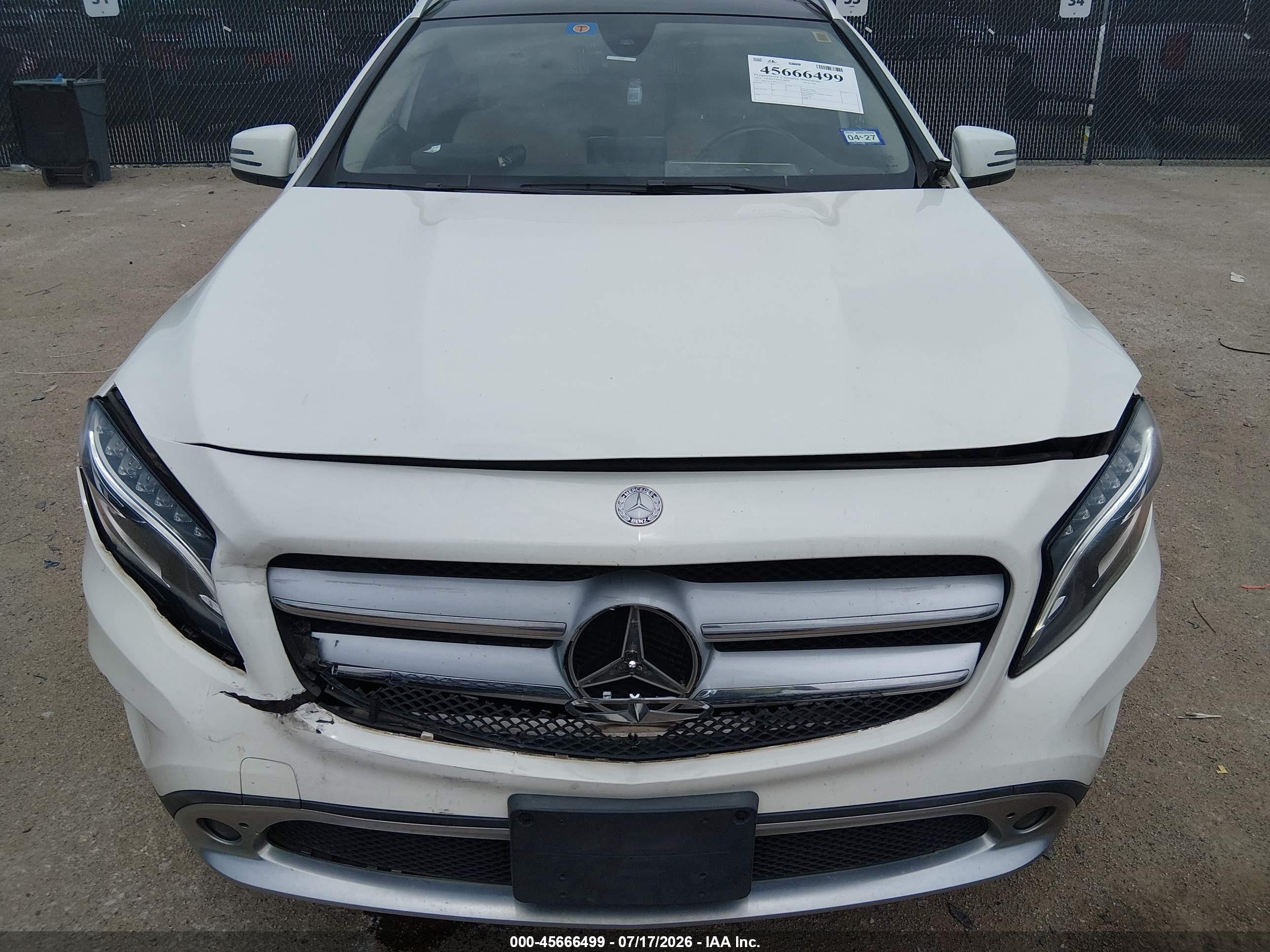 2016 MERCEDES-BENZ GLA 250 GLA250