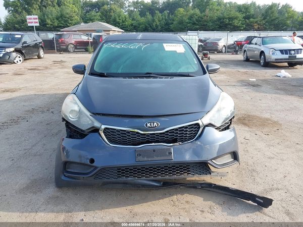 2016 KIA FORTE LX