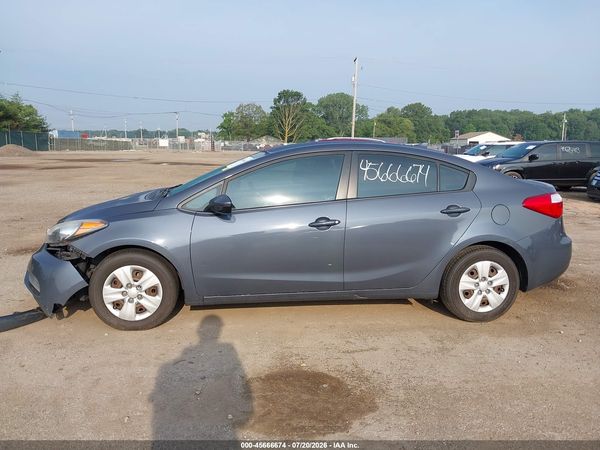 2016 KIA FORTE LX