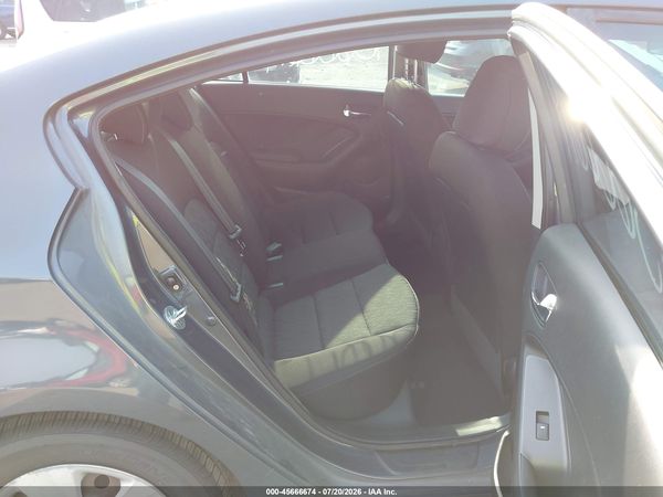 2016 KIA FORTE LX
