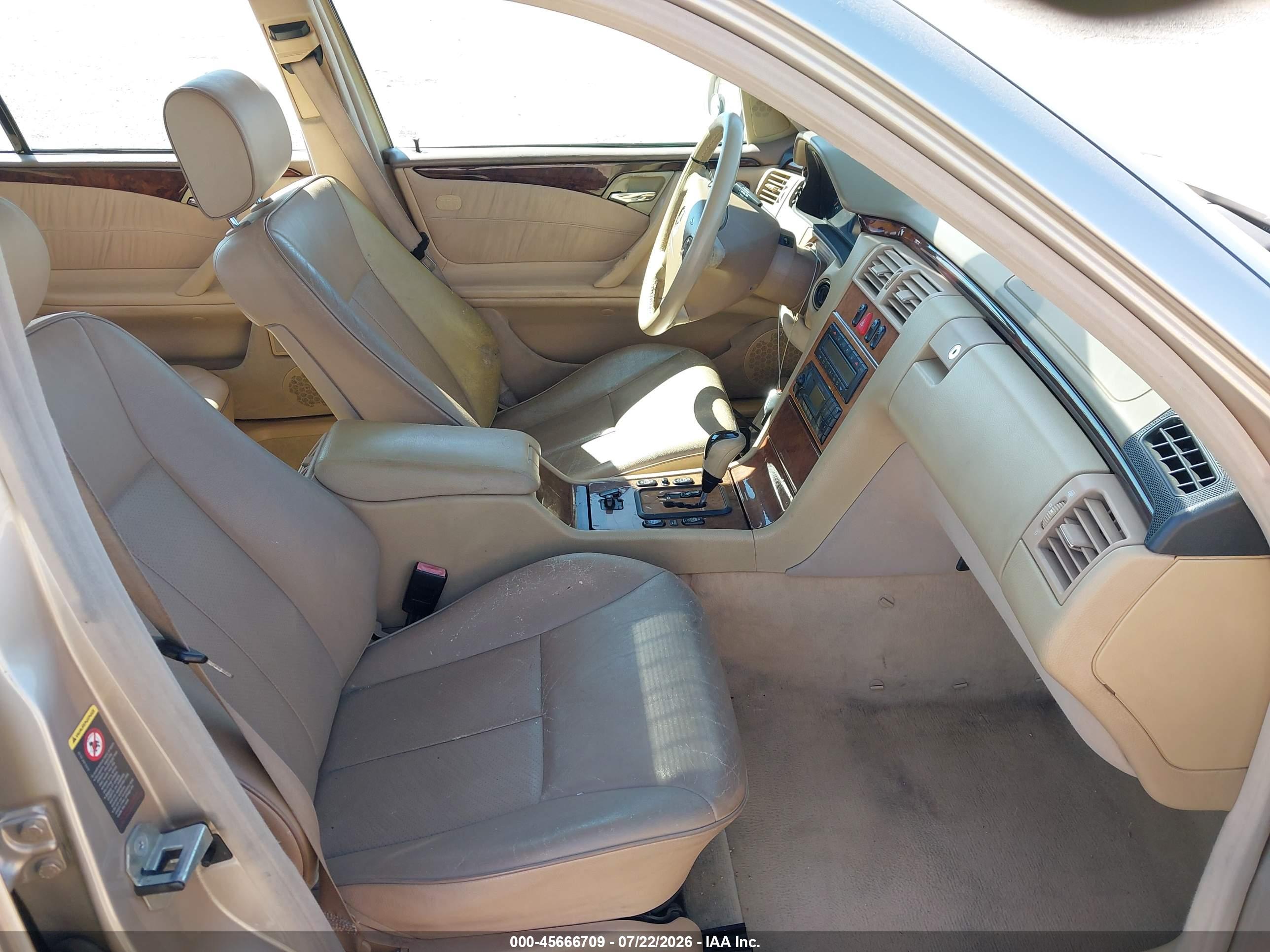 2002 MERCEDES-BENZ E 320 E320
