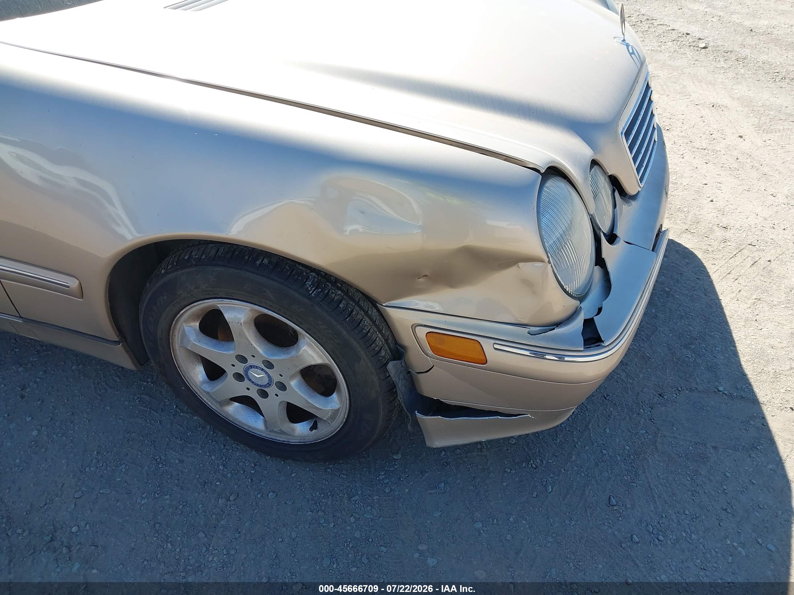 2002 MERCEDES-BENZ E 320 E320