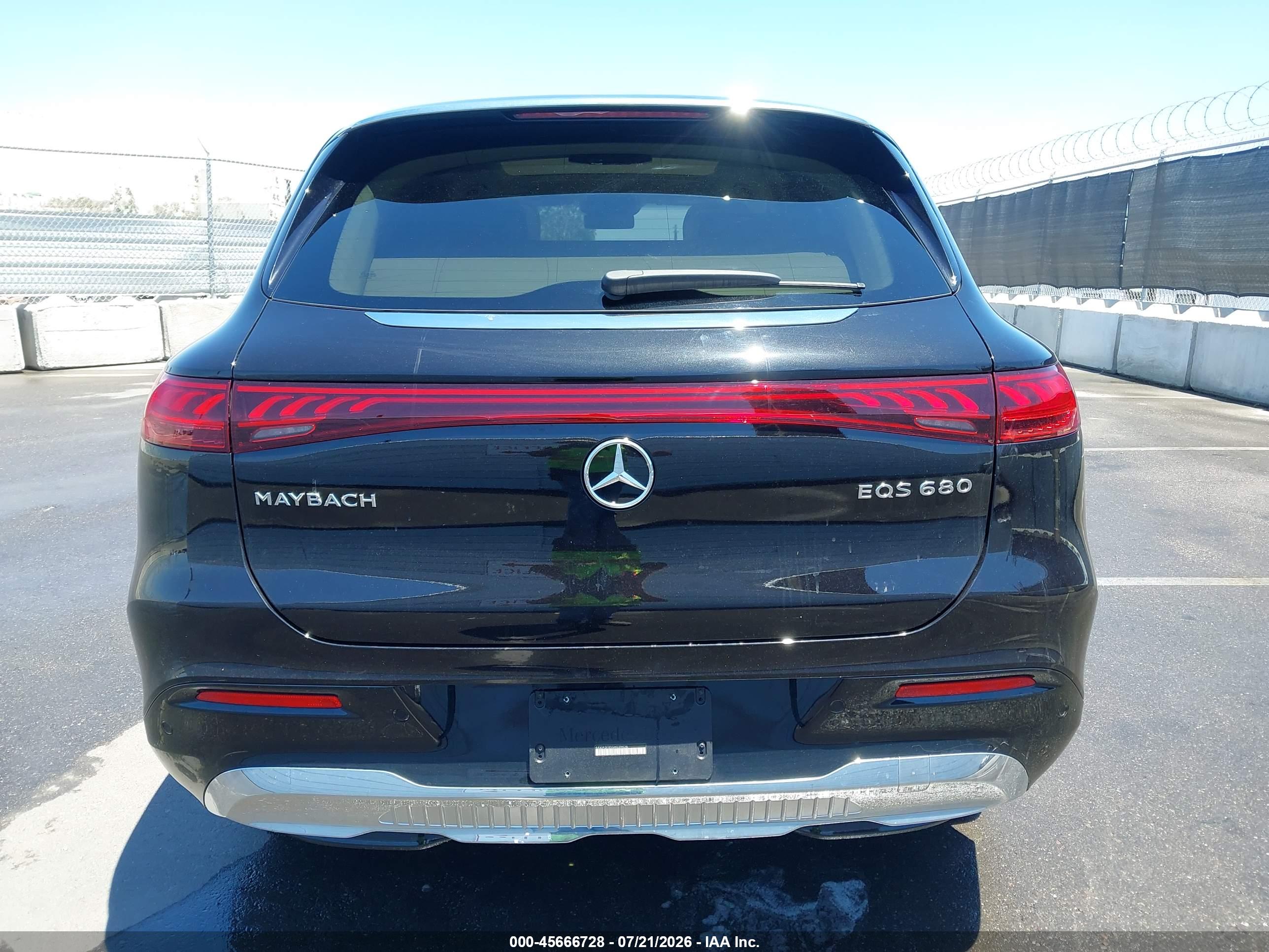 2025 MERCEDES-BENZ MAYBACH EQS 680 SUV 4MATIC