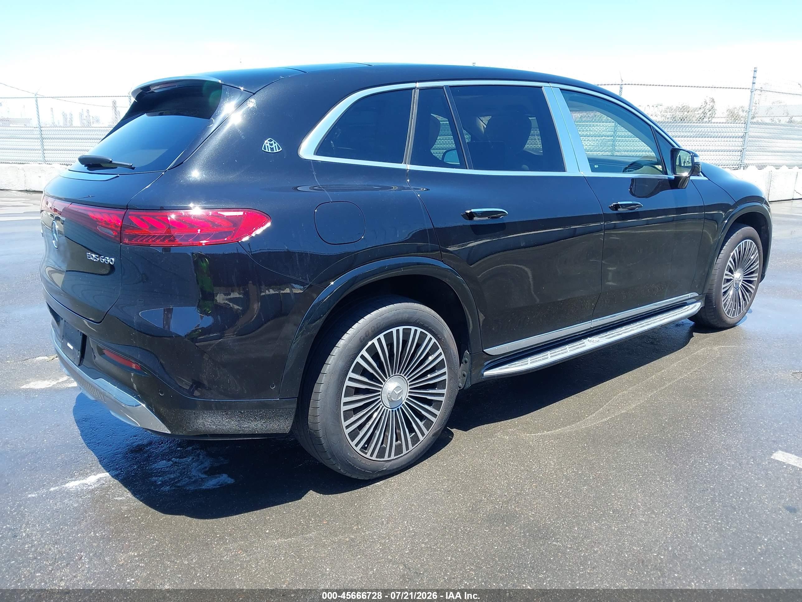 2025 MERCEDES-BENZ MAYBACH EQS 680 SUV 4MATIC