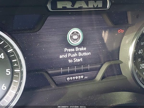 2024 RAM 1500 LARAMIE  4X2 5'7 BOX