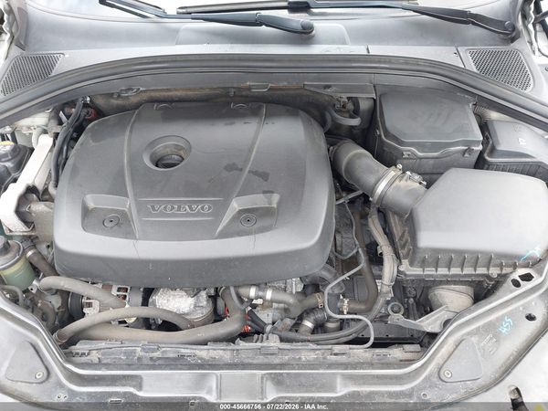 2017 VOLVO XC60 T5 INSCRIPTION