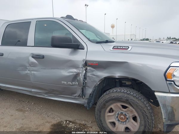 2022 RAM 2500 TRADESMAN  4X4 8' BOX