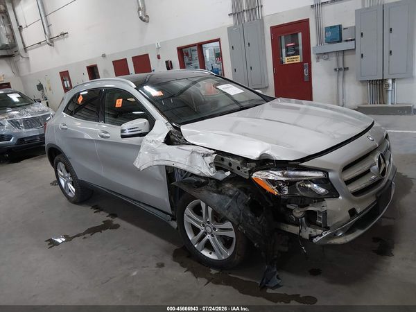 2017 MERCEDES-BENZ GLA 250 4MATIC
