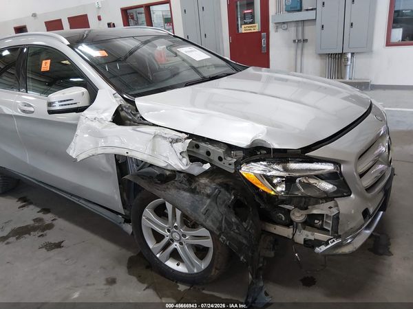 2017 MERCEDES-BENZ GLA 250 4MATIC