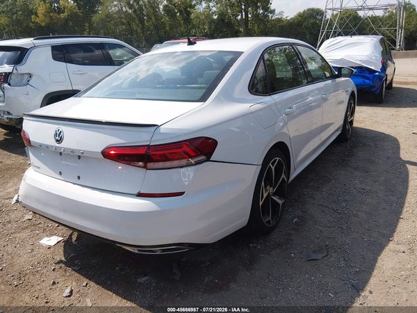 2021 VOLKSWAGEN PASSAT 2.0T R-LINE — I4