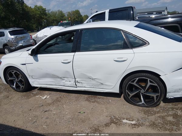 2021 VOLKSWAGEN PASSAT 2.0T R-LINE — I117