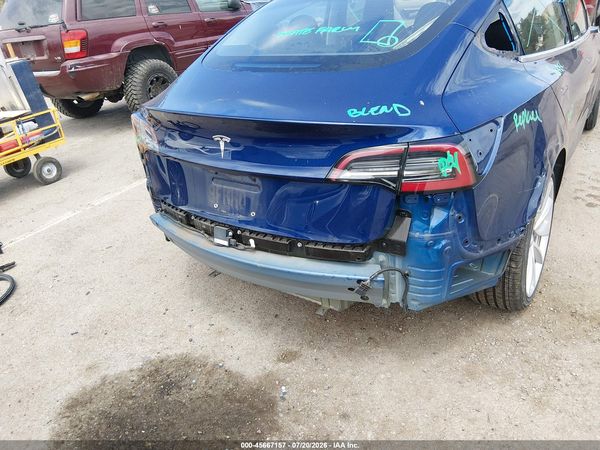 2018 TESLA MODEL 3 LONG RANGE/MID RANGE