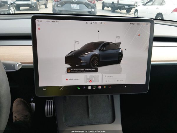 2025 TESLA MODEL Y