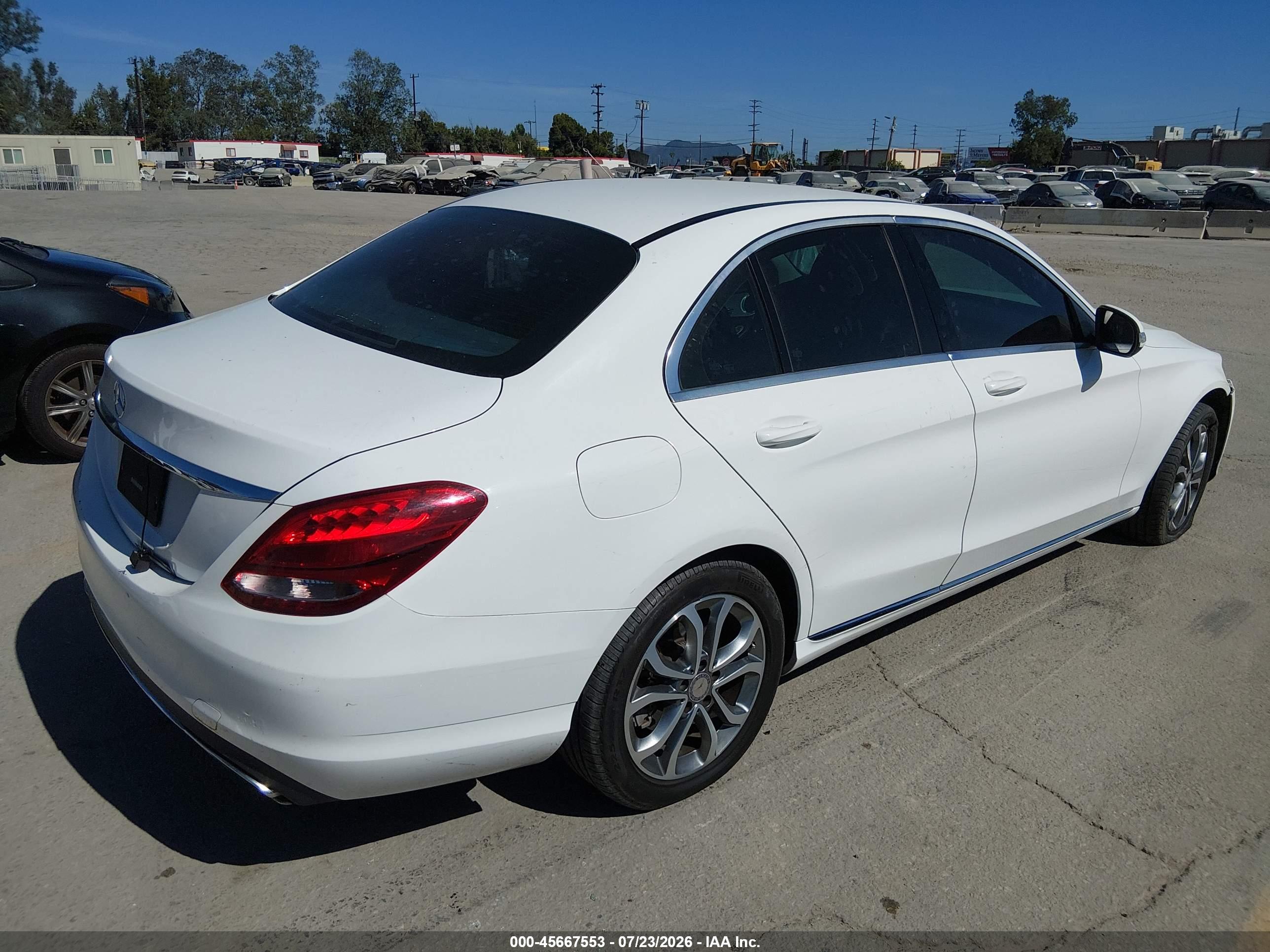 2015 MERCEDES-BENZ C 300 4MATIC