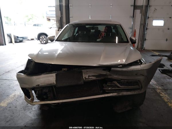 2018 VOLKSWAGEN PASSAT 2.0T SE — I115