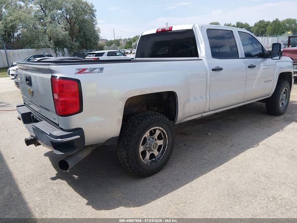 2015 CHEVROLET SILVERADO 2500HD LT — I4