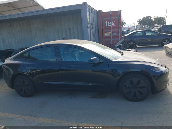 2025 TESLA MODEL 3