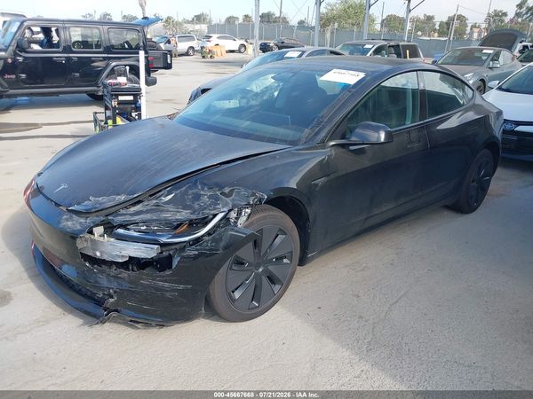 2025 TESLA MODEL 3